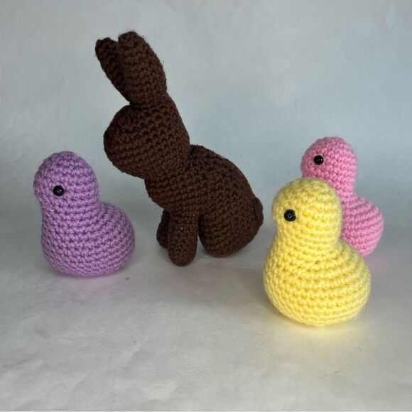 Crochet Chocolate Bunny & 3 Chicks Purple Pink Yellow Easter - Picture 1 of 4
